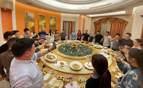 向未来，再出发 | 小黄蜂2020年度业绩表彰大会圆满召开！