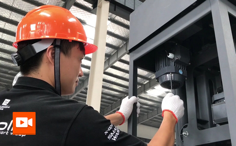 小黄蜂标准缠绕机——膜座冲顶解决方案！